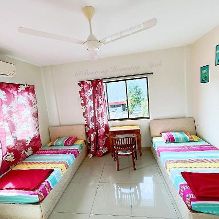 Buntong Homestay -Rooms Only Ipoh Esterno foto